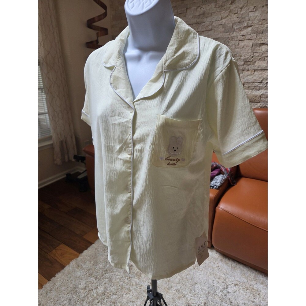Kawaii Button Down Top US Size 4 Butter Yellow Pastel Bunny Embroidered Pajama